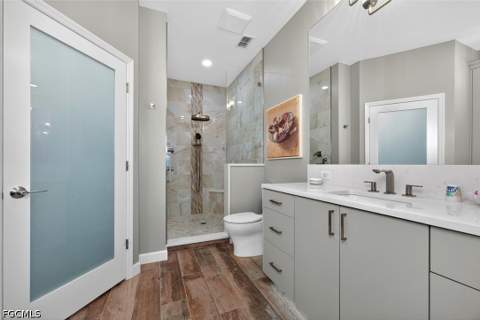 14017 Clear Water Ln, Fort Myers FL - photo 17 of 49