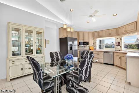 489 Adirondack Ct, Marco Island FL - photo 10 of 37