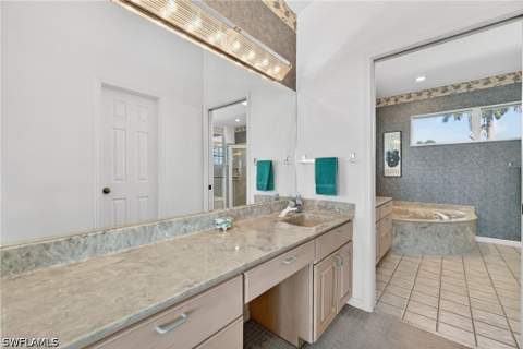 489 Adirondack Ct, Marco Island FL - photo 17 of 37