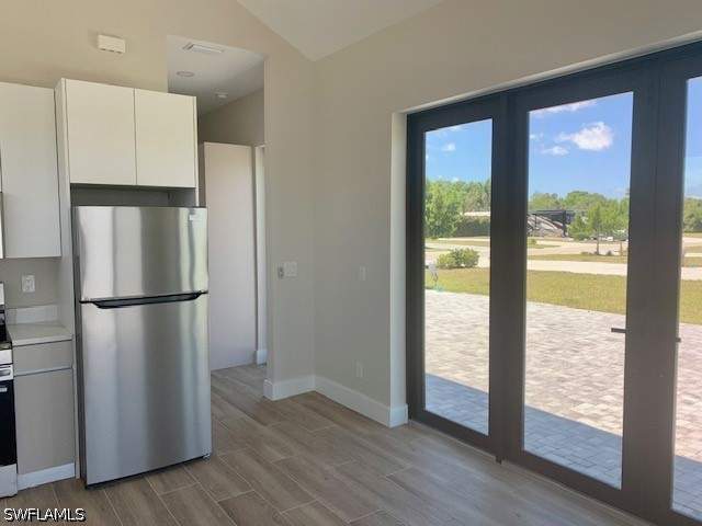 1 bedroom SingleFamilyResidence at 5573 Laguna Caribe Cir, Laguna Caribe, Fort Myers — photo 3