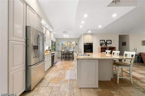 6011 Sea Grass Ln, Naples FL - photo 14 of 37