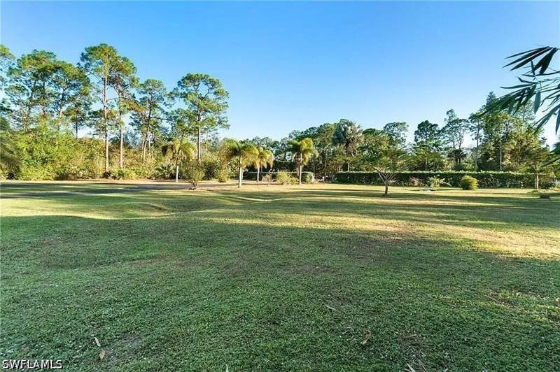 6 bedroom SingleFamilyResidence at 6011 Sea Grass Ln, Golden Gate Estates, Naples — photo 3