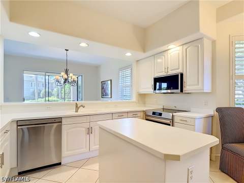 777 Regency Reserve Cir 4902, Naples FL - photo 7 of 48