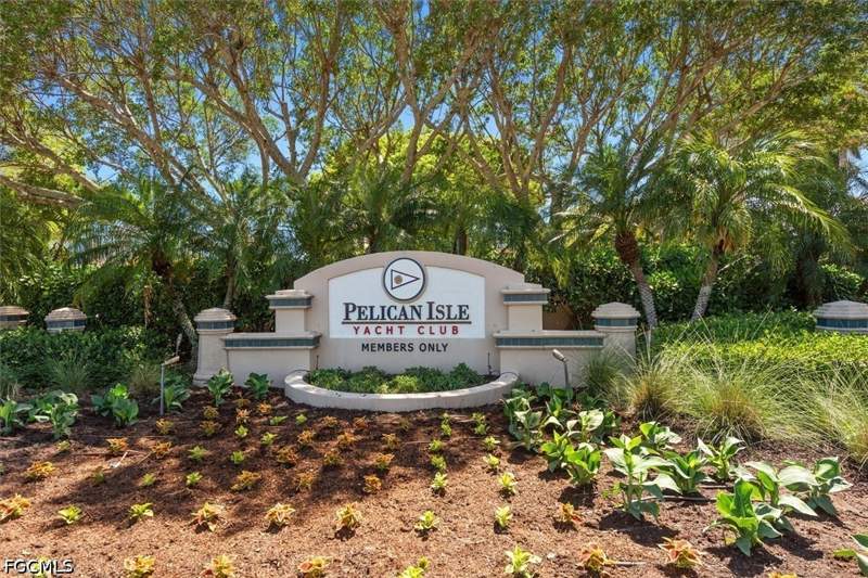 3 bedroom Condominium at 425 Dockside Dr Ph-1, Pelican Isle, Naples — photo 3