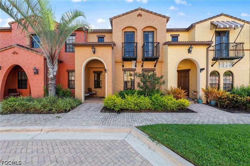 3 bedroom Townhouse at 11736 Izarra Way 7809, Paseo, Fort Myers — photo 1