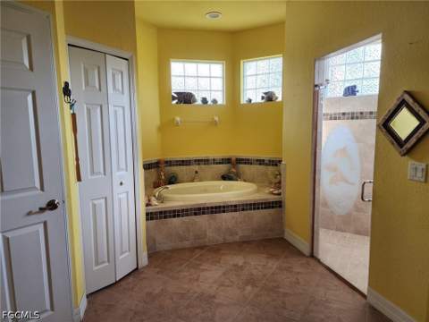 228 SE 30th Ter, Cape Coral FL - photo 21 of 33