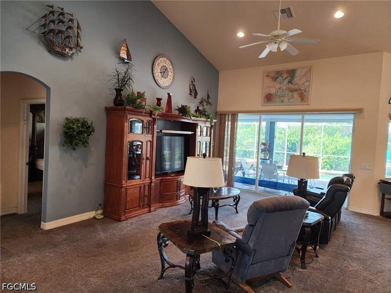 3 bedroom SingleFamilyResidence at 228 SE 30th Ter, Cape Coral, Cape Coral — photo 5