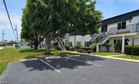 4722 SE 1st Pl 5, Cape Coral FL - photo 16 of 50