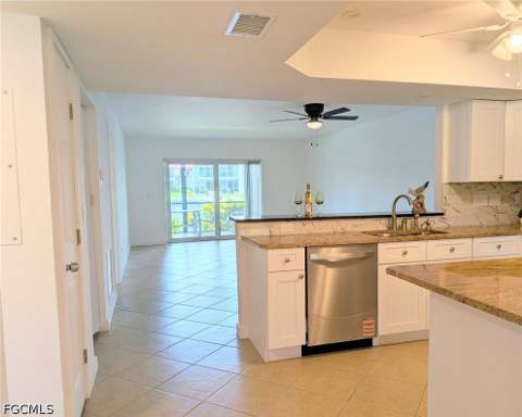 4722 SE 1st Pl 5, Cape Coral FL - photo 17 of 50