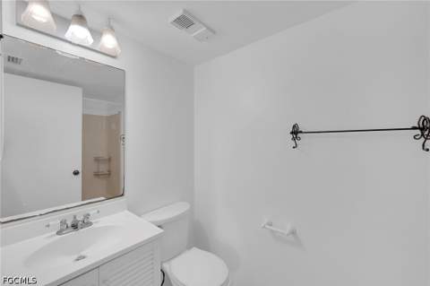 2875 Palm Beach Blvd 205, Fort Myers FL - photo 19 of 27