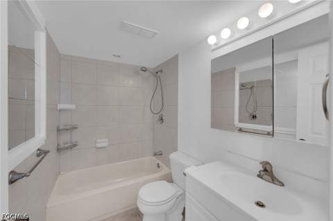2875 Palm Beach Blvd 205, Fort Myers FL - photo 23 of 27