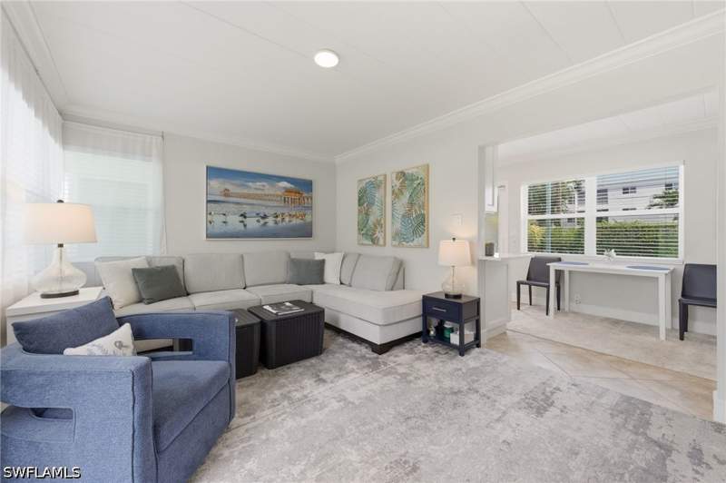 1 bedroom Condominium at 275 8th Ave S 275, Garden Court, Naples — photo 2