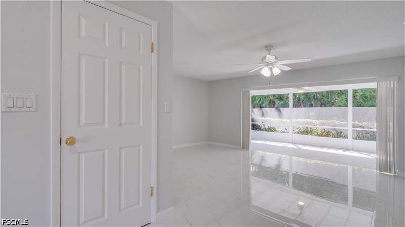 3 bedroom SingleFamilyResidence at 5657 Eichen Cir E, Sunset Cove, Fort Myers — photo 3