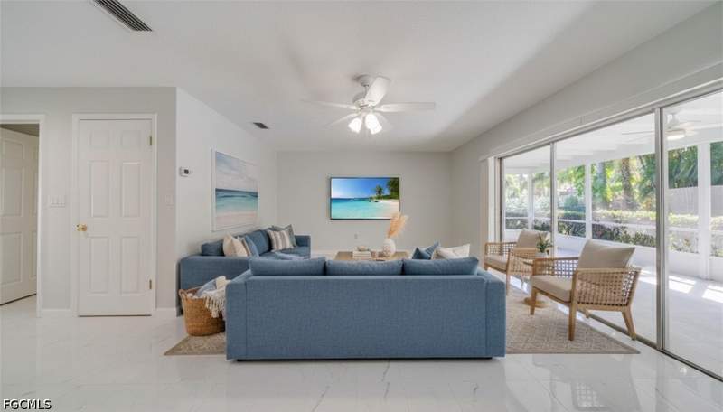 3 bedroom SingleFamilyResidence at 5657 Eichen Cir E, Sunset Cove, Fort Myers — photo 5