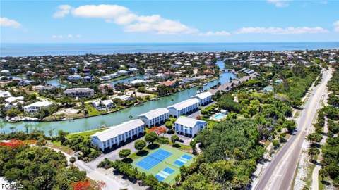 1250 Tennisplace Ct D33, Sanibel FL - photo 19 of 21