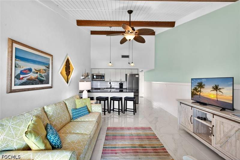 1 bedroom Condominium at 1250 Tennisplace Ct D33, Tennisplace, Sanibel — photo 3