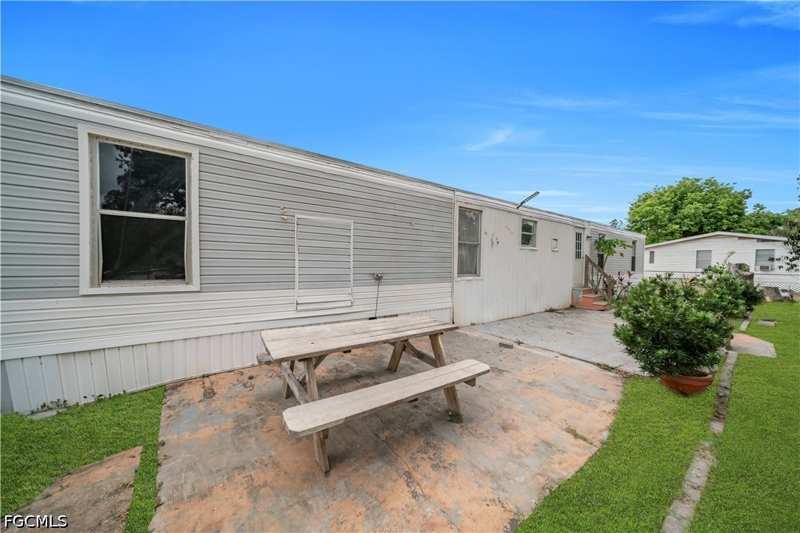3 bedroom ManufacturedHome at 8106 Penny Dr, Suncoast Estates Unrec, North Fort Myers — photo 1