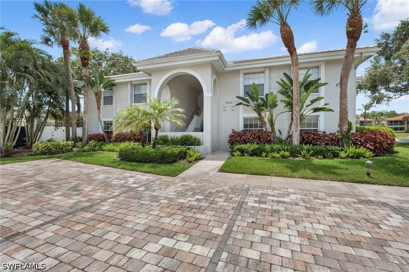 3 bedroom Condominium at 6225 Bellerive Ave 1501, Bellerive, Naples — photo 1