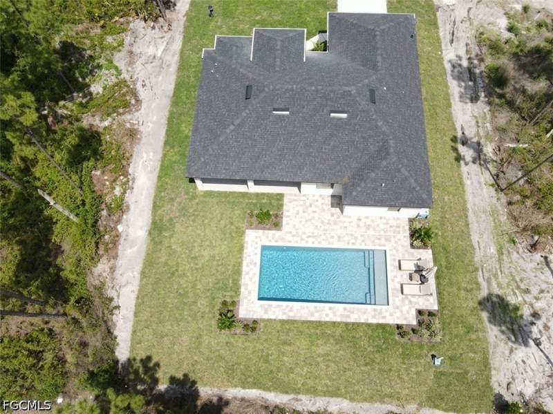 4 bedroom SingleFamilyResidence at 718 Phelps St E, Lehigh Acres, Lehigh Acres — photo 3