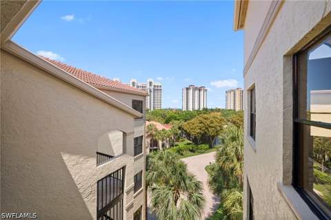 7008 Pelican Bay Blvd H501, Naples FL - photo 13 of 49