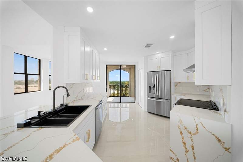 3 bedroom Condominium at 7008 Pelican Bay Blvd H501, Calais, Naples — photo 5