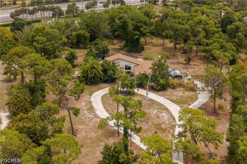 13746 Brynwood Ln, Fort Myers FL - photo 6 of 34