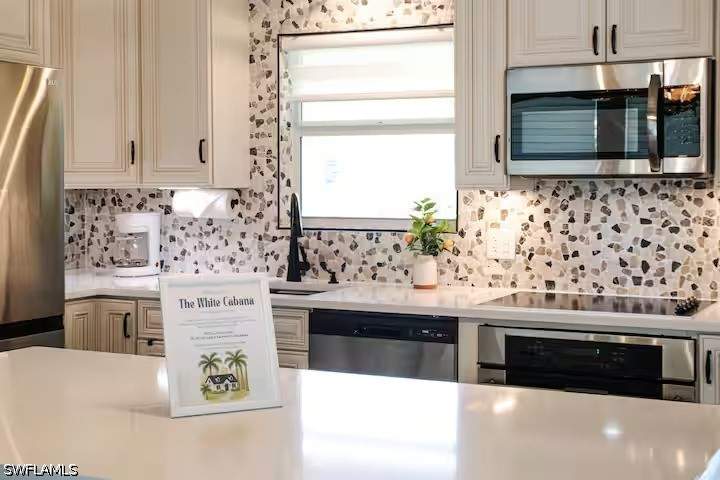 3 bedroom SingleFamilyResidence at 127 Standish Cir, Rivers Ridge, North Fort Myers — photo 3