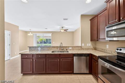 3806 Clearbrook Ln, Fort Myers FL - photo 6 of 36