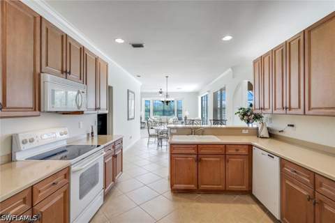 15076 Balmoral Loop, Fort Myers FL - photo 12 of 50