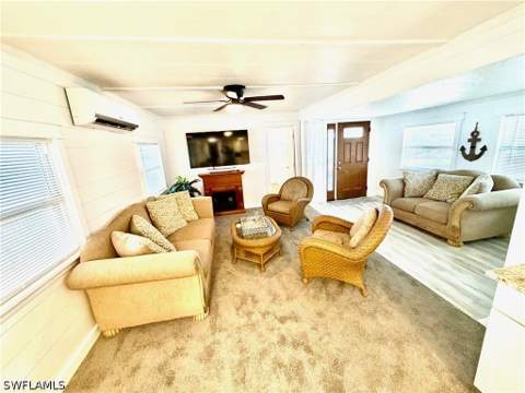 376 Verna Ave, Fort Myers FL - photo 11 of 33