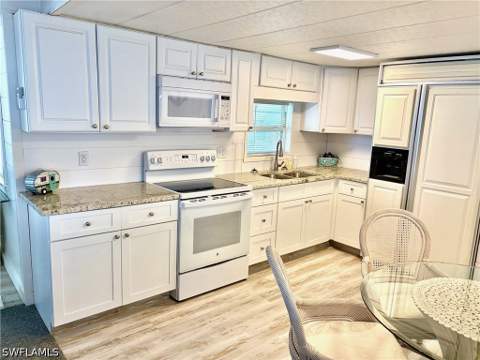 376 Verna Ave, Fort Myers FL - photo 8 of 33
