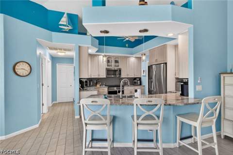 2334 SW Trafalgar Pkwy, Cape Coral FL - photo 14 of 45