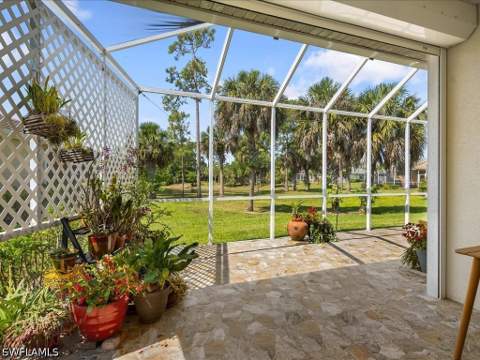 7730 Haverhill Ct, Naples FL - photo 9 of 38