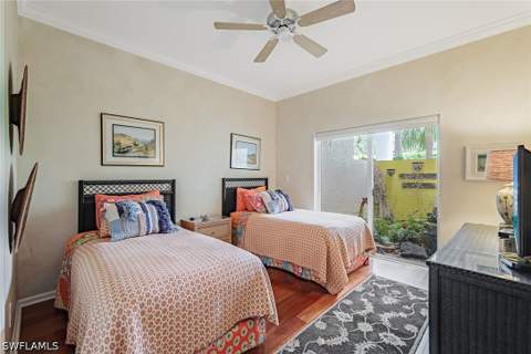 8471 Abbington Cir 1111, Naples FL - photo 14 of 21