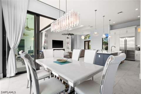 388 Pine Ave, Naples FL - photo 18 of 34