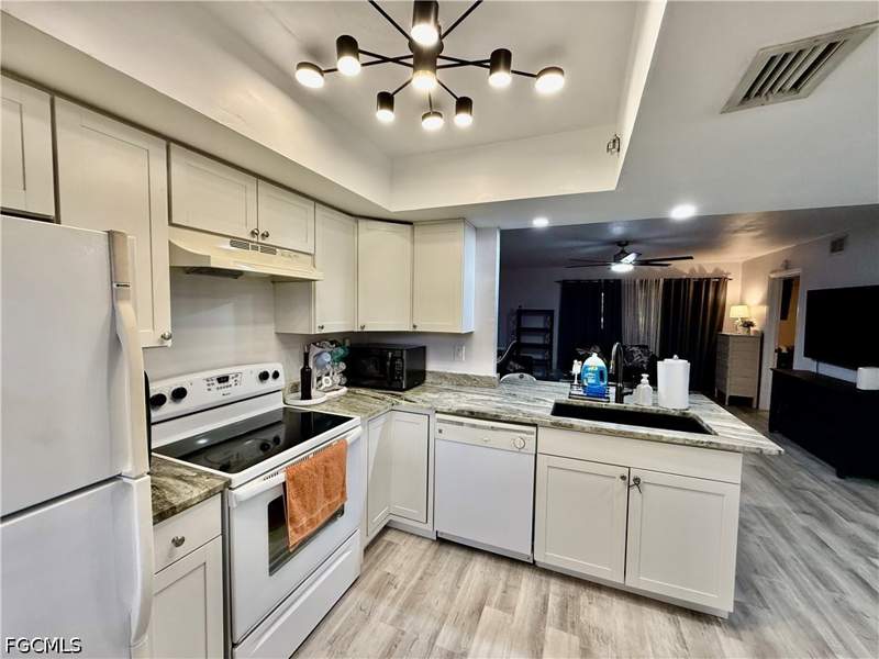 2 bedroom Condominium at 2133 Golfside Village Dr, Golfside Village, Lehigh Acres — photo 4