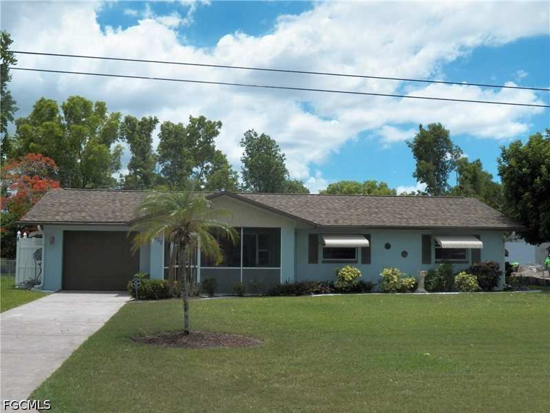3 bedroom SingleFamilyResidence at 1768 Coral Point Dr, Coral Point Unrec, Cape Coral — photo 1