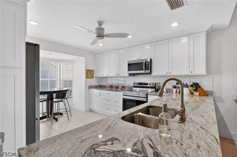 15371 River Vista Dr 803, North Fort Myers FL - photo 6 of 36
