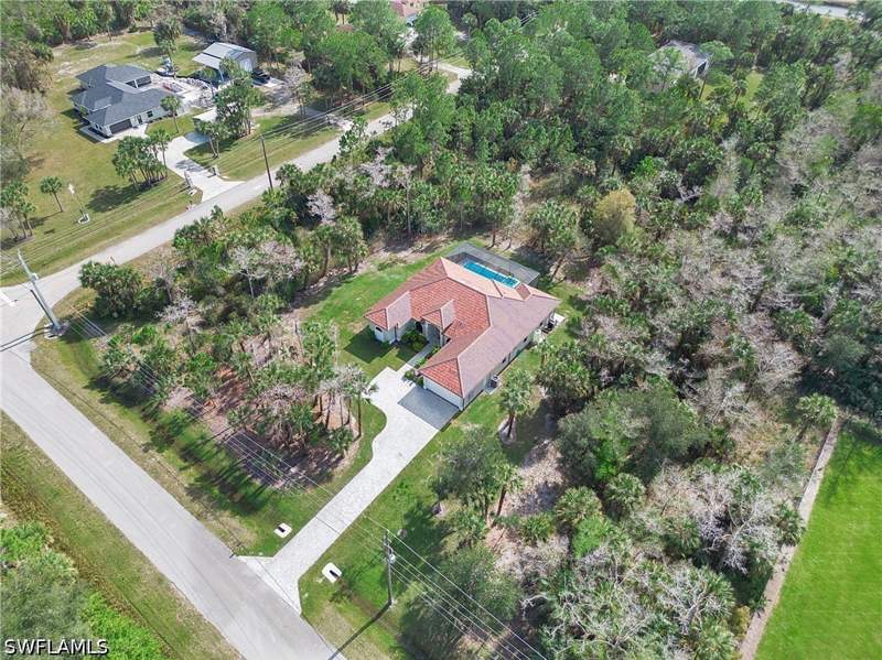 4 bedroom SingleFamilyResidence at 610 25th Ave NW, Golden Gate Estates, Naples — photo 2