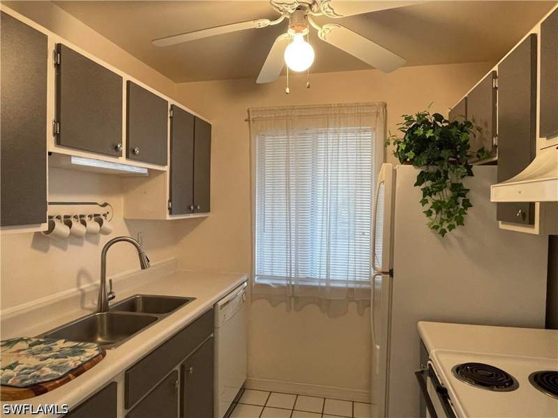1 bedroom Condominium at 6184 Michelle Way 213, Martinique Condo, Fort Myers — photo 5