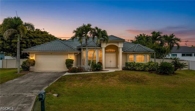 3 bedroom SingleFamilyResidence at 4011 SW 16th Pl, Cape Coral, Cape Coral — photo 1