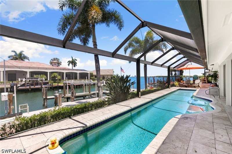 3 bedroom SingleFamilyResidence at 1784 Wavecrest Ct, Marco Island, Marco Island — photo 1