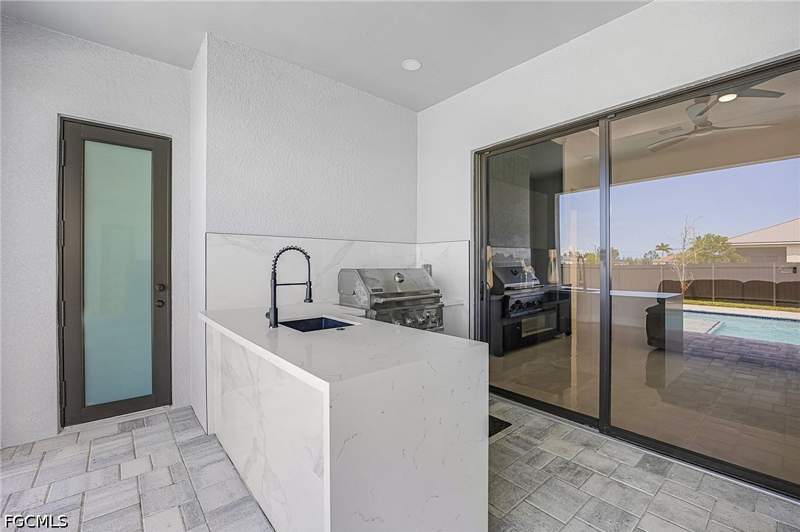 4 bedroom SingleFamilyResidence at 2724 NW 7th Pl, Cape Coral, Cape Coral — photo 4