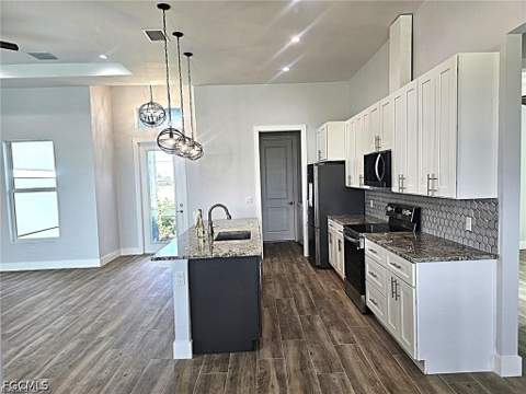 4338 NW 31st Ter, Cape Coral FL - photo 13 of 51