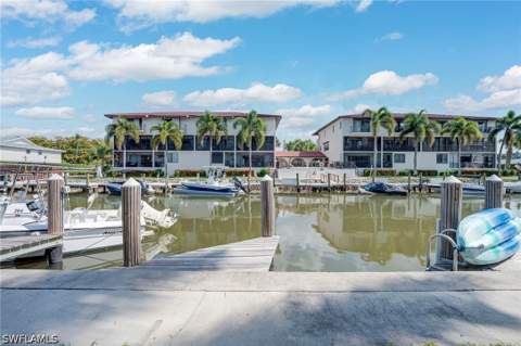 1379 Chesapeake Ave A4, Naples FL - photo 22 of 32