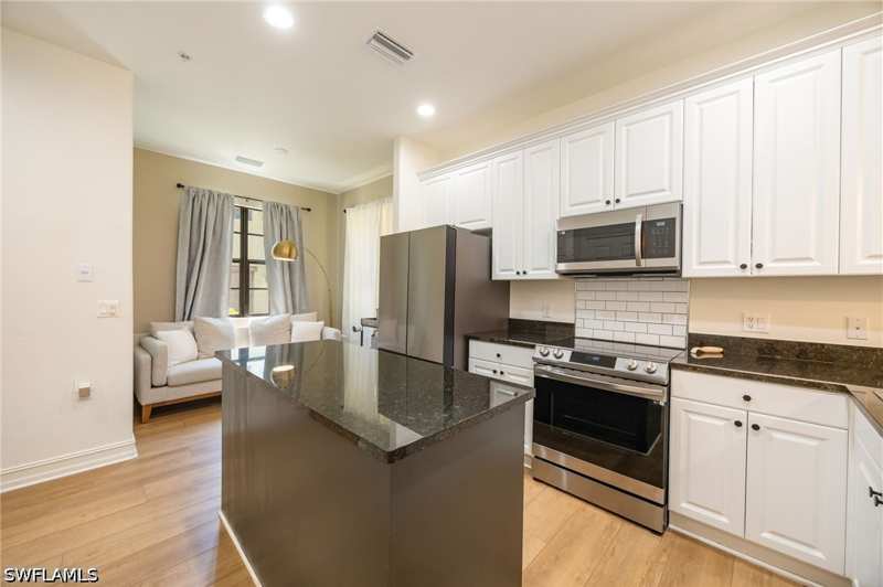 3 bedroom Condominium at 9128 Delano St 89-2, Ole, Naples — photo 1