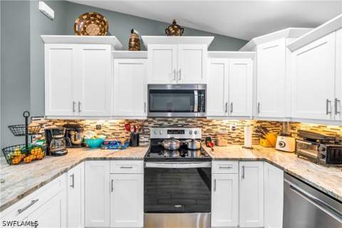 605 E 11th St, Lehigh Acres FL - photo 14 of 41