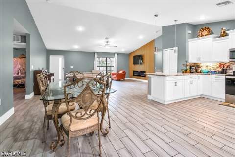 605 E 11th St, Lehigh Acres FL - photo 17 of 41