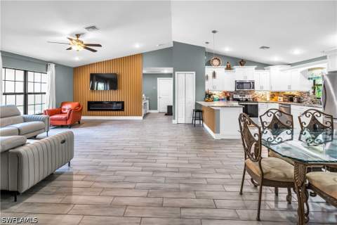 605 E 11th St, Lehigh Acres FL - photo 6 of 41