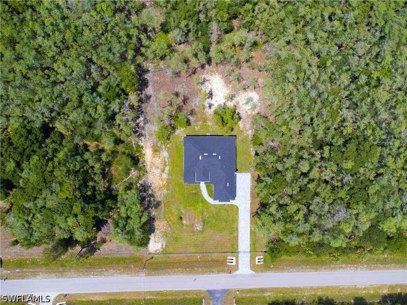 3 bedroom SingleFamilyResidence at 2471 64th Ave NE, Golden Gate Estates, Naples — photo 4